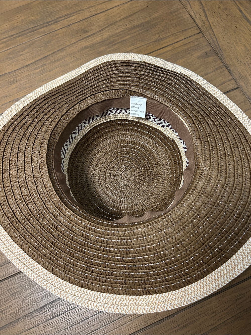 Brown Wide-Brim Straw Sun Hat with Cream Trim - Picture 4 of 5
